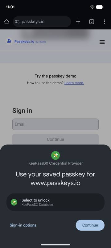 KeePassDX APK download — passkey credential provider sheet on Android